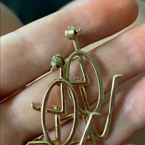 Fashion 'LOVE'  18k plated Gold Drop Earrings - Picture 4 of 4